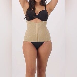 Maidenform Medium Tummy Control Shapewear Waist